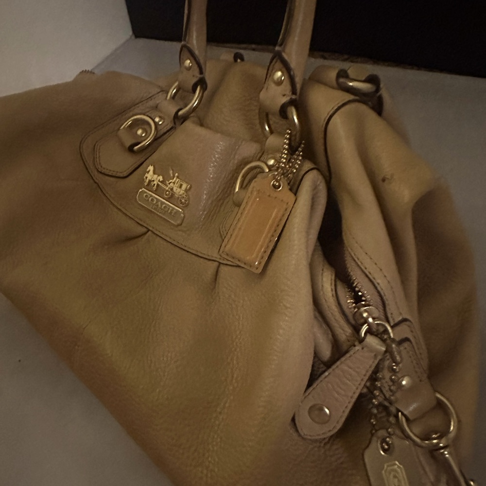 Tan leather coach tote bag